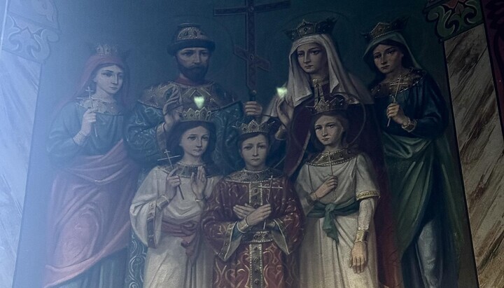 Ουκρανία: Η OCU απομακρύνει την τοιχογραφία των Ρώσων Βασιλομαρτύρων