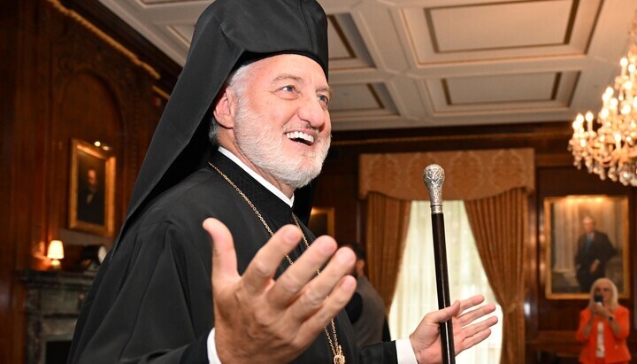 Ελπιδοφόρος προς Φανάρι: «Όργανο ρωσικής προπαγάνδας στις ΗΠΑ η ΕΟΔ»