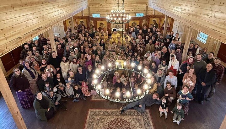 ΗΠΑ: Πάνω από 1.100 κατηχούμενοι βαπτίζονται Ορθόδοξοι το φετινό Πάσχα