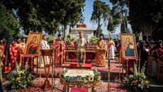 Αναστάσιμη Θεία Λειτουργία στον Κήπο των Ηρώων της Ιεράς Πόλης Μεσολογγίου