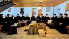 Ο Πατριάρχης Ρουμανίας πρόσφερε δώρα στις Ρουμάνους μοναχούς του Αγίου Όρους