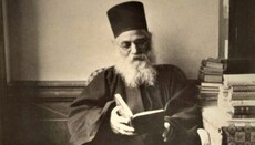 Αγιος Ιερώνυμνος Σιμωνοπετρίτης