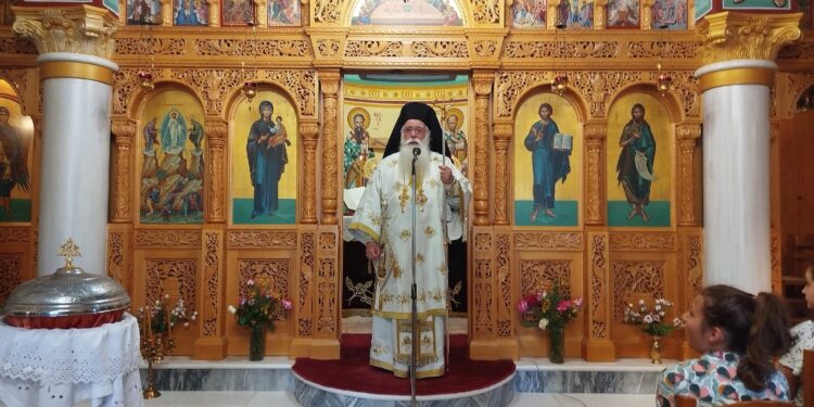 Ο Μητροπολίτης Δημητριάδος στις κατασκηνώσεις ΓΕΧΑ Πορταριάς
