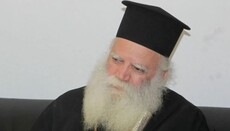 Ο Μητροποίτης Κυθήρων Σεραφείμ διαθέτει την αύξηση των αποδοχών για στέγαση