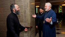 Ο Αμερικής Ελπιδοφόρος έφθασε στο Κλίβελαντ για την 48η Συνέλευση Κληρικών