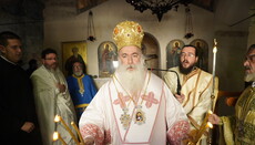Θεία Λειτουργία στο Λουτράκι για την ολοκλήρωση των Παυλείων