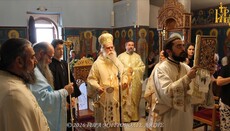 Ο Μητροπολίτης Άρτης λειτούργησε στον πανηγυρίζοντα ναό των Αγίων Αποστόλων