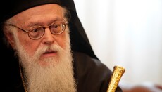 Σαν σήμερα πριν 35 χρόνια αφίχθη στην Αλβανία ο Αρχιεπίσκοπος Αναστάσιος