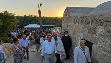 Εσπερινός της Αγίας Μαρίνας τελέστηκε στη νεκρή ζώνη στη Δερύνεια