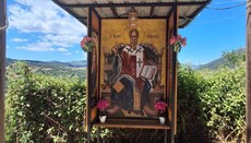 Βεβήλωση εικόνων στο εικονοστάσι του Αγίου Βλασίου στην Κάτω Βλασία