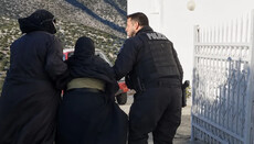 Απομάκρυνση μοναχών από τη Μονή Αγίων Θεοδώρων στην Πάρο λόγω πυρκαγιάς