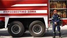 Δίχως ανάπαυση δουλεύουν οι πυροσβέστες στην πιο δύσκολη αντιπυρική περίοδο