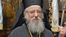 Ο π. Χριστόφορος Χρόνης καταρρίπτει συκοφαντία για τον μακαριστό Μητροπολίτη Κοσμά