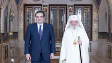 O Πατριάρχης Ρουμανίας δέχθηκε τον Yπουργό Πιερρακάκη στο Βουκουρέστι