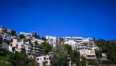 ΕΛΣΤΑΤ: 1 στους 3 δυσκολεύεται να συνδυάσει εργασία και οικογένεια