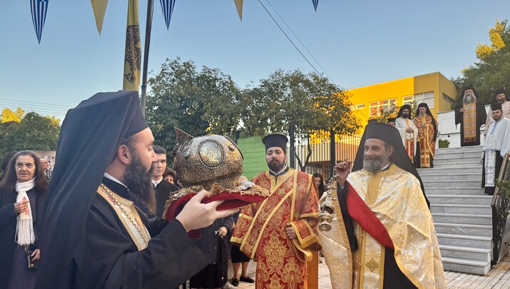 Τιμία Κάρα Αγίου Κωνσταντίνου Υδραίου στο Περιστέρι, φωτο orthodoxianewsagency