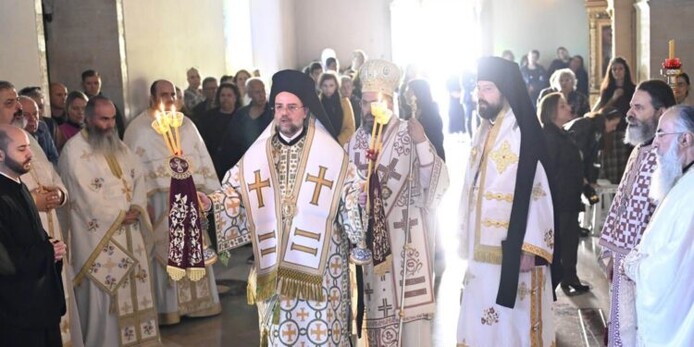 Τρισαρχιερατική Λειτουργία στη Μονή Επανωσήφη στην Κρήτη, φωτο orthodoxtimes