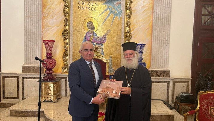Ο Πατριάρχης Θεόδωρος δέχθηκε τον Πρέσβη Αζερμπαϊτζάν στην Αλεξάνδρεια