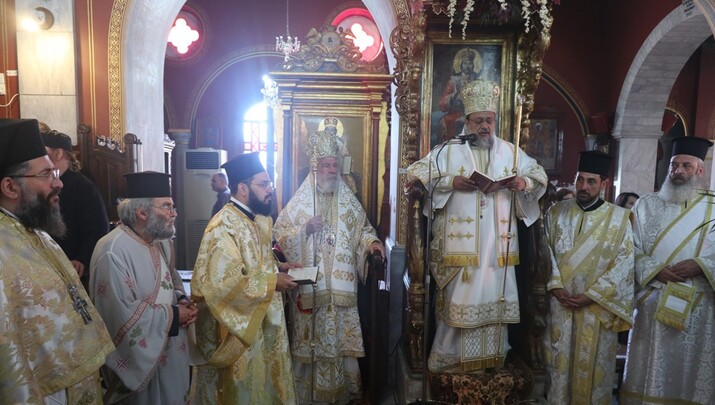 Εικοσαετές μνημόσυνο Εφέσου Χρυσοστόμου στην Ερμούπολη, φωτο Μητρόπολη Σύρου