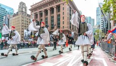 Ο Αρχιεπίσκοπος Μακάριος υποδέχθηκε τους Εύζωνες στο Σύδνεϋ