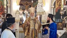 Τρισάγιο υπέρ ιερέων της Καλύμνου τέλεσε ο Μητροπολίτης Παΐσιος