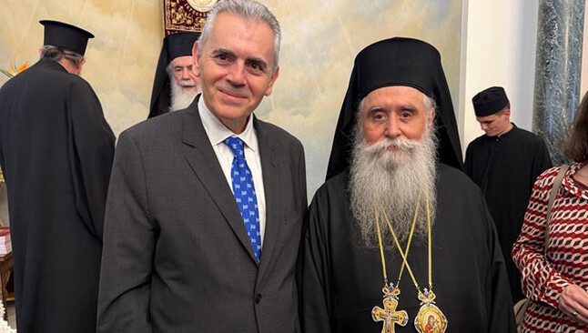 Ο Μάξιμος Χαρακόπουλος τονίζει ότι διασφαλίζεται ο χαρακτήρας της Μονής Σινά