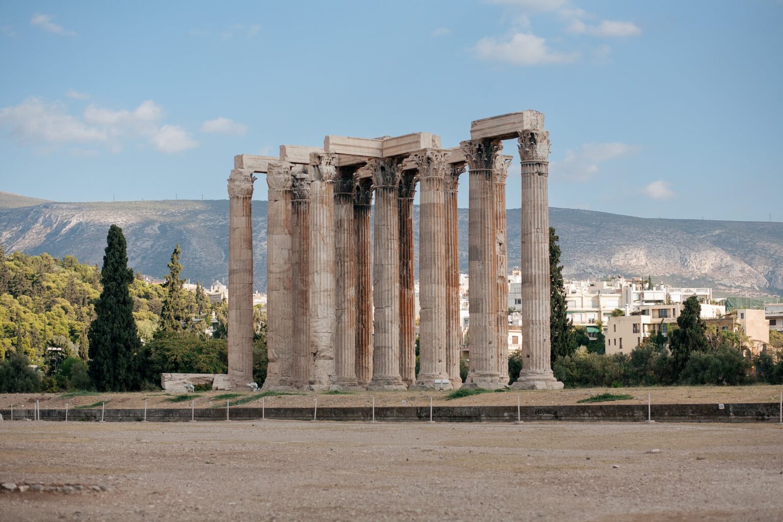 9-olympieio-3-1536x1024.jpg (255 KB)