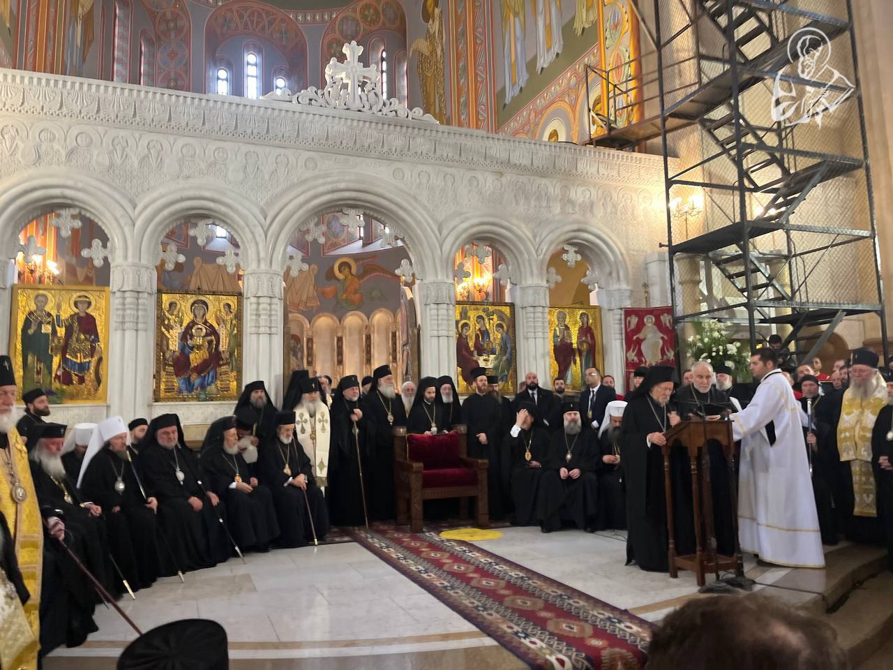Η Εξόδιος Ακολουθία του Πατριάρχη Γεωργίας Ηλία Β' фото 13