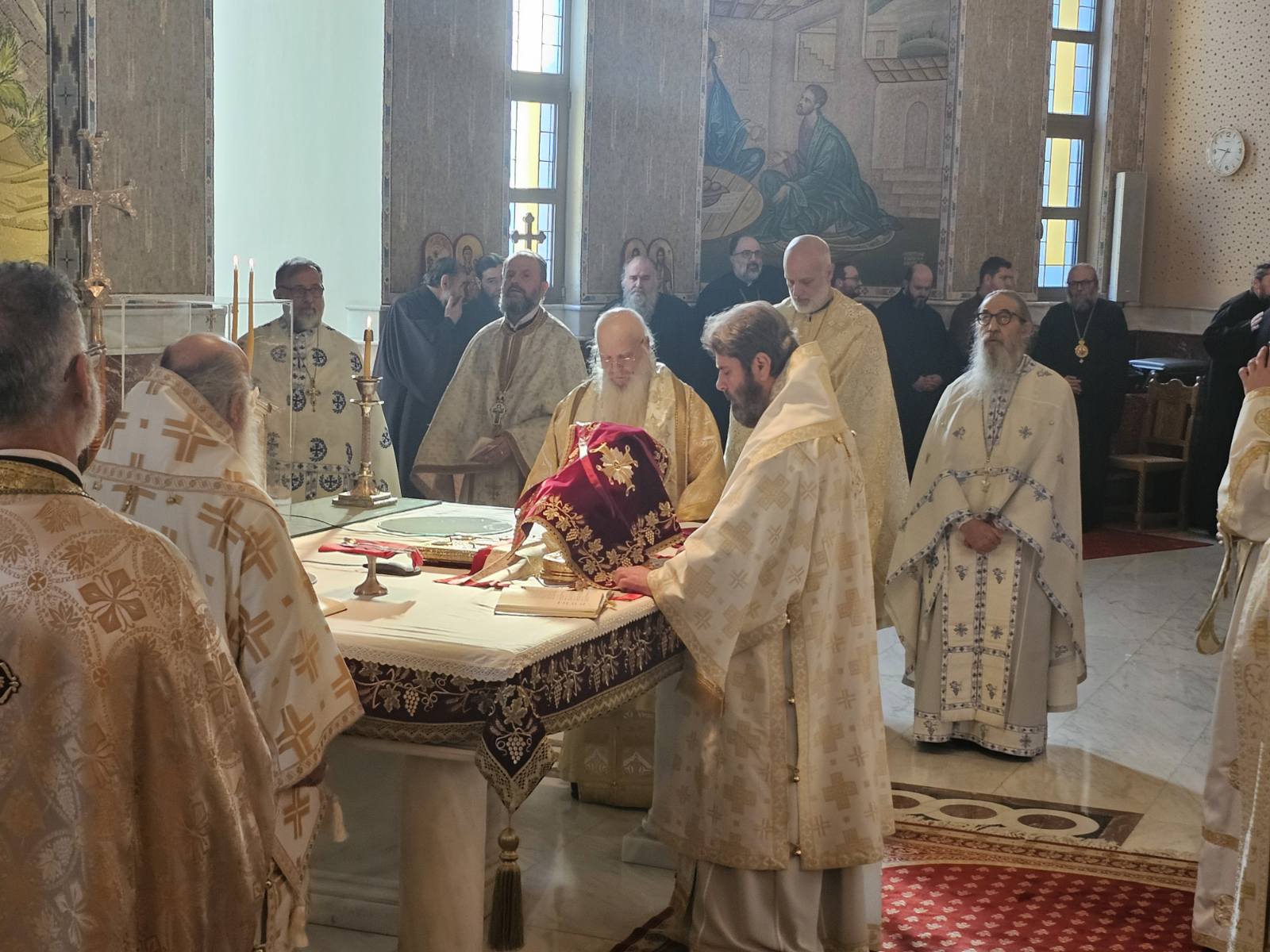 Η Ορθόδοξη Εκκλησία αποχαιρέτησε τον Αρχιεπίσκοπο Αλβανίας Αναστάσιο фото 3