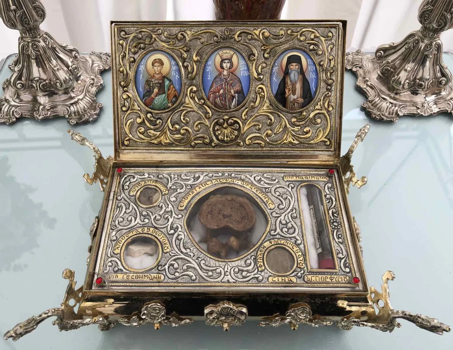 ΑΓΙΑ ΛΕΙΨΑΝΑ ΣΤΗΝ ΑΤΤΙΚΗ