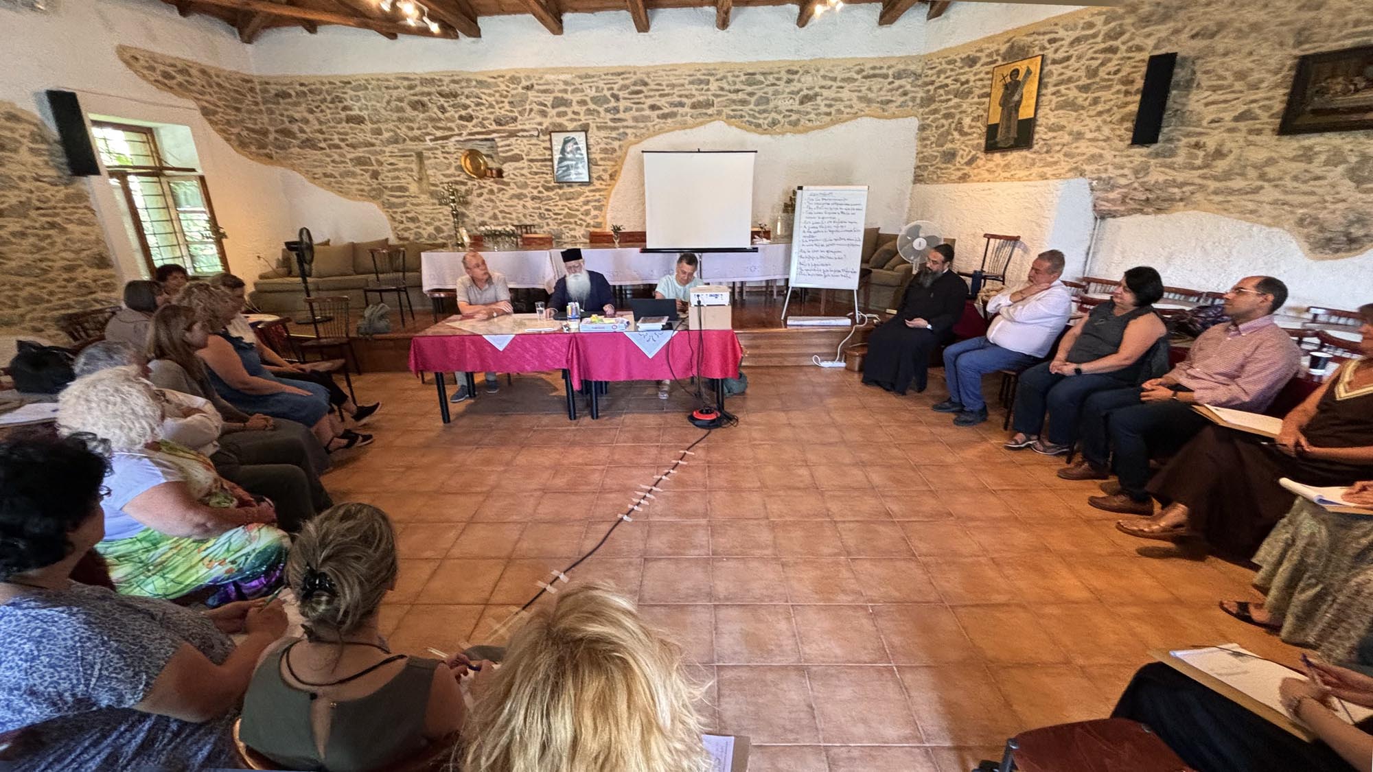 &Theta;&epsilon;&rho;&iota;&nu;ό &Epsilon;&pi;&iota;&mu;&omicron;&rho;&phi;&omega;&tau;&iota;&kappa;ό &Sigma;&epsilon;&mu;&iota;&nu;ά&rho;&iota;&omicron; &gamma;&iota;&alpha; &Theta;&epsilon;&omicron;&lambda;ό&gamma;&omicron;&upsilon;&sigmaf; &Epsilon;&kappa;&pi;&alpha;&iota;&delta;&epsilon;&upsilon;&tau;&iota;&kappa;&omicron;ύ&sigmaf;