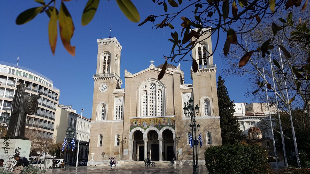 mitropoli-athens-cathedral.jpg (243 KB)