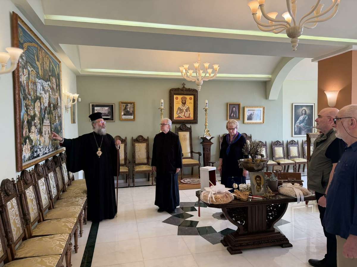 Αντιπροσωπεία Φινλανδών αγιογράφων επισκέφθηκε τη Μητρόπολη Ρεθύμνης - μια φωτογραφία 1