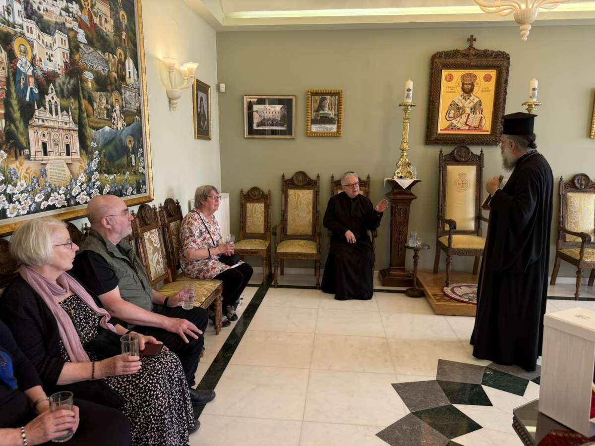 Αντιπροσωπεία Φινλανδών αγιογράφων επισκέφθηκε τη Μητρόπολη Ρεθύμνης - μια φωτογραφία 2