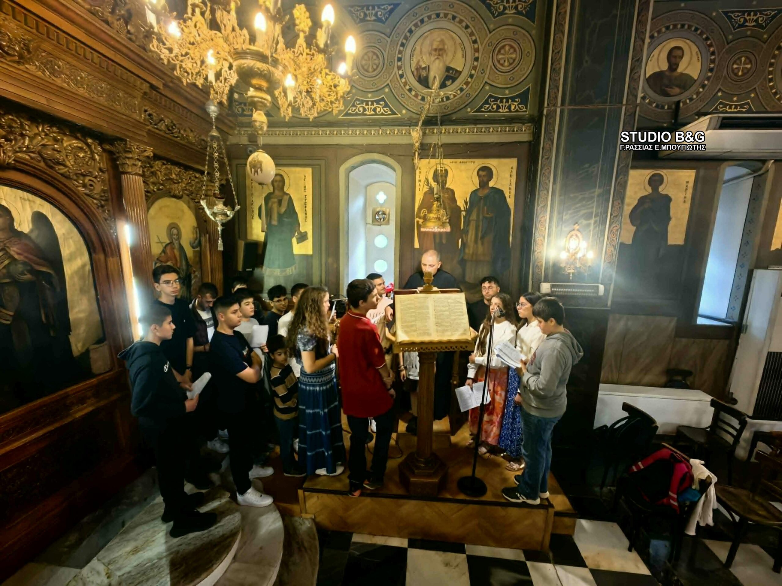 Παράκληση για τους υποψηφίους των Πανελληνίων στο Άργος - μια φωτογραφία 5