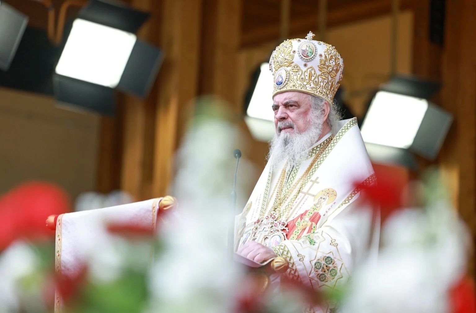 Πατριάρχης Ρουμανίας Δανιήλ: Η Πεντηκοστή είναι η γενέθλιος ημέρα της Εκκλησίας - μια φωτογραφία 1