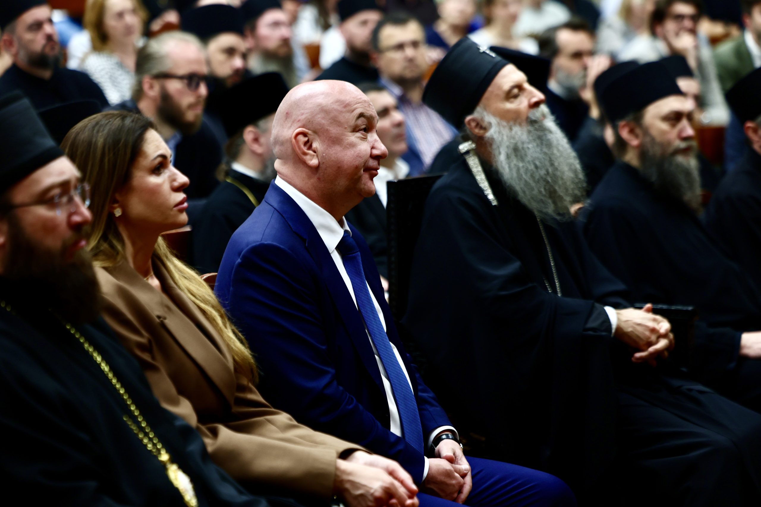 Γέροντας Εφραίμ Βατοπαιδίου: διάλεξη στη Θεολογική Σχολή Βελιγραδίου παρουσία του Πατριάρχη Πορφυρίου - μια φωτογραφία 15
