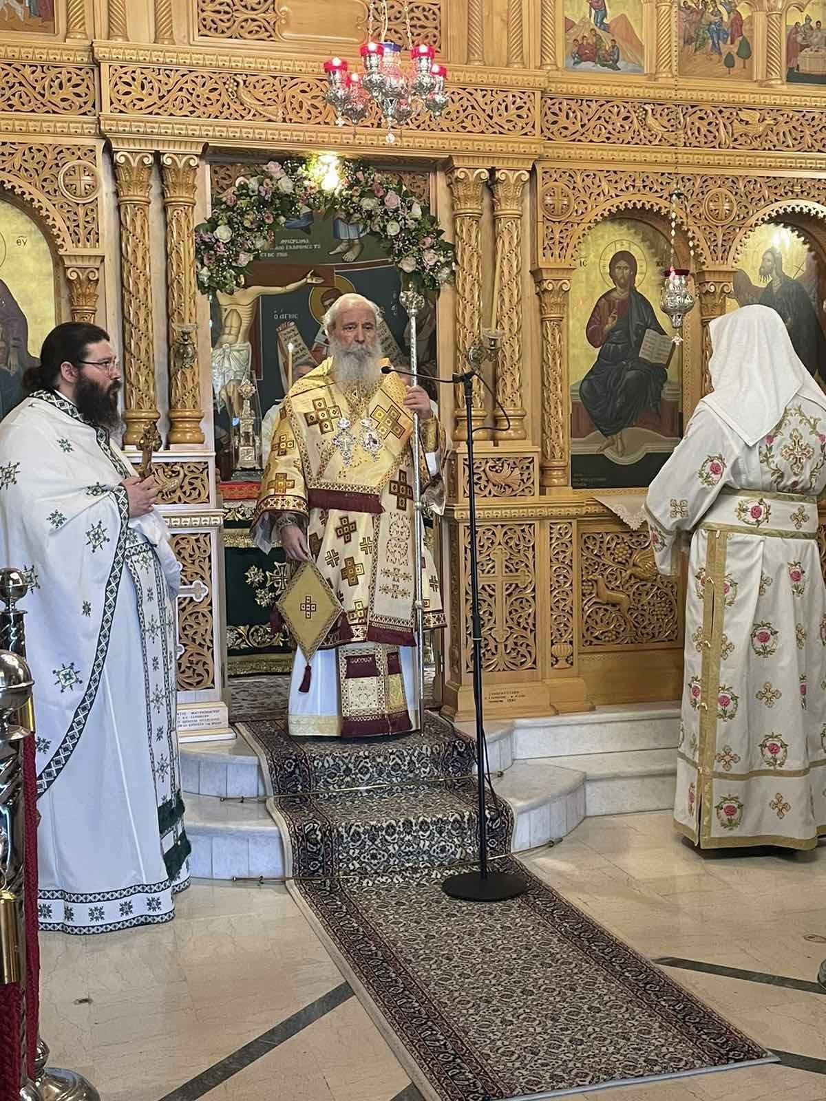 Χειροτονία Διακόνου στην Αίγινα από τον Μητροπολίτη Ύδρας Εφραίμ - μια φωτογραφία 13