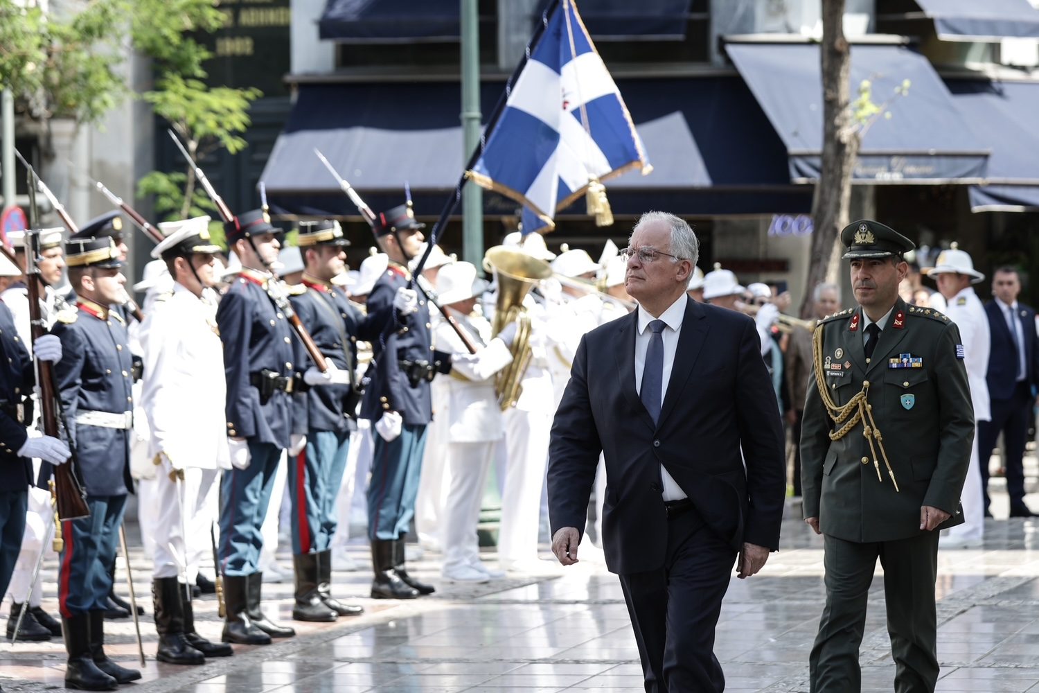 Ο Πρόεδρος της Δημοκρατίας κατέθεσε στεφάνι για τη Γενοκτονία των Ποντίων - μια φωτογραφία 3