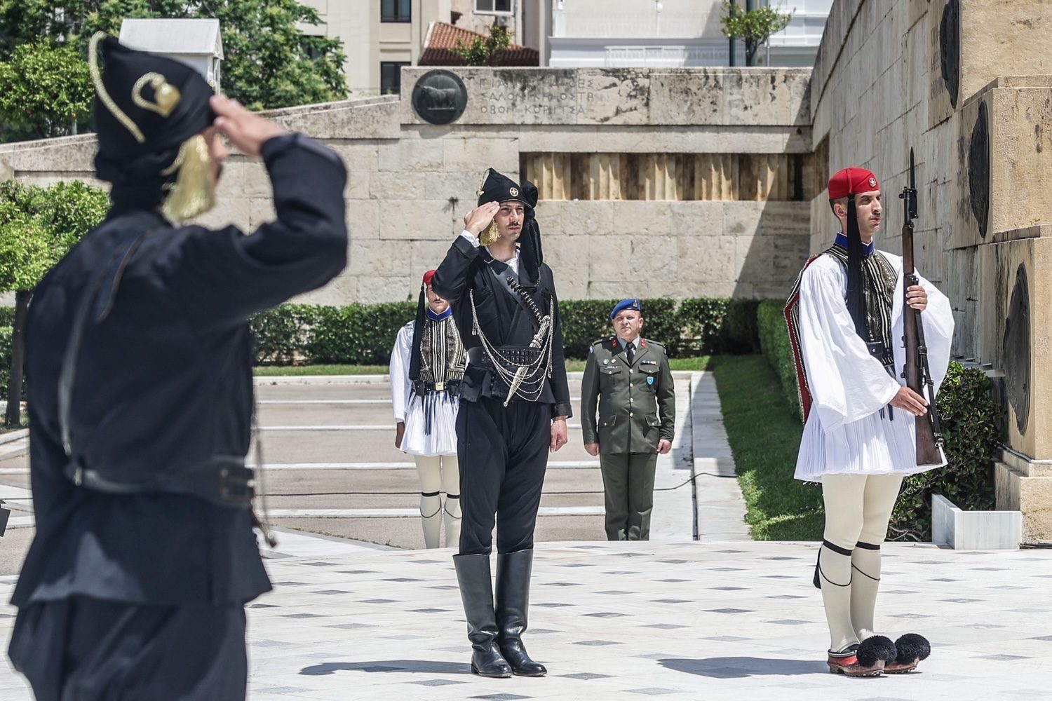 Ο Πρόεδρος της Δημοκρατίας κατέθεσε στεφάνι για τη Γενοκτονία των Ποντίων - μια φωτογραφία 7