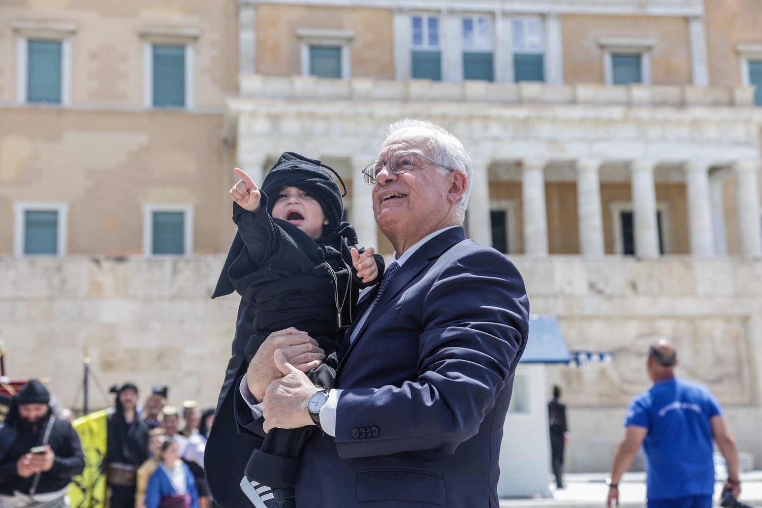 Ο Πρόεδρος της Δημοκρατίας κατέθεσε στεφάνι για τη Γενοκτονία των Ποντίων - μια φωτογραφία 10