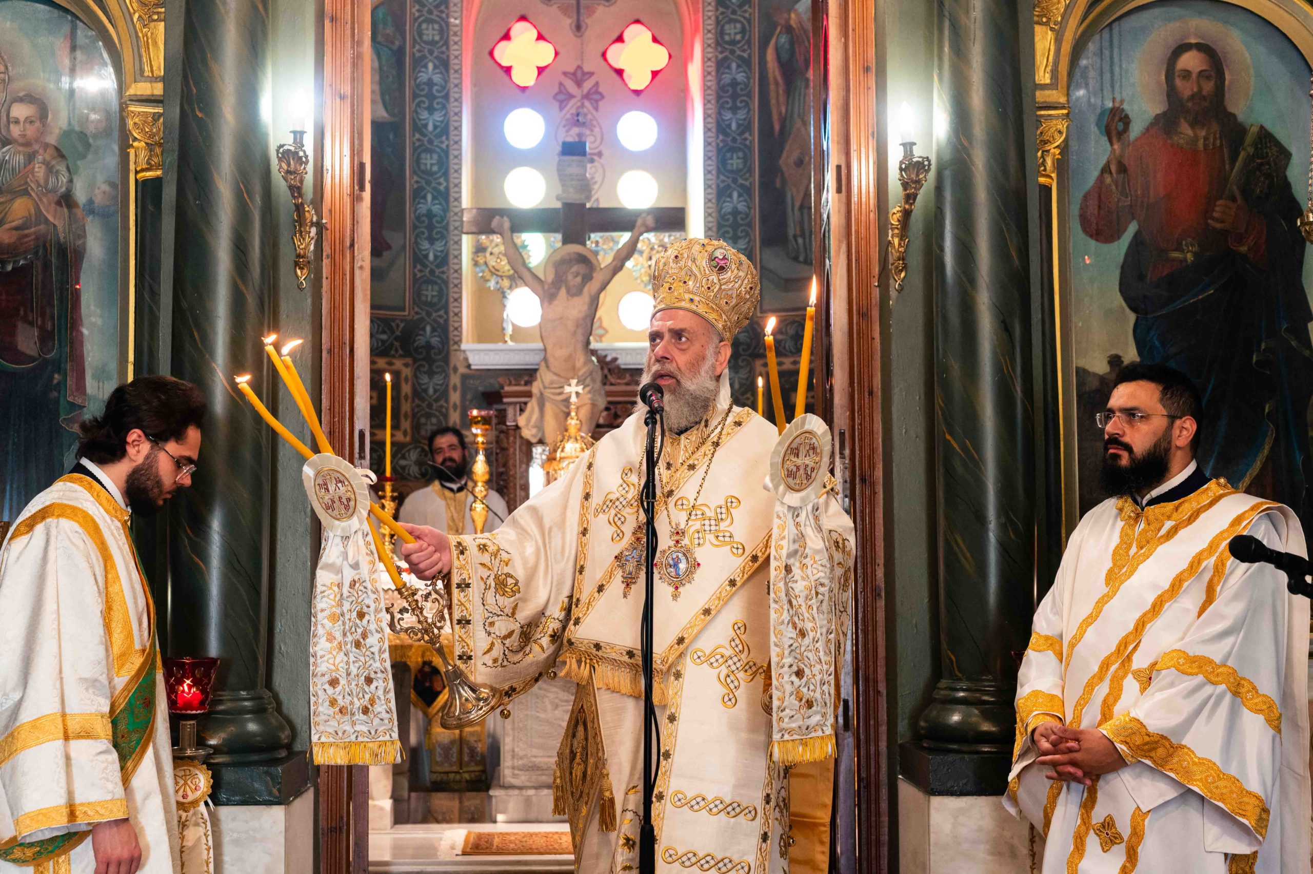 Πολυαρχιερατικό συλλείτουργο στην Καλαμάτα για την Α' Οικουμενική Σύνοδο - μια φωτογραφία 8