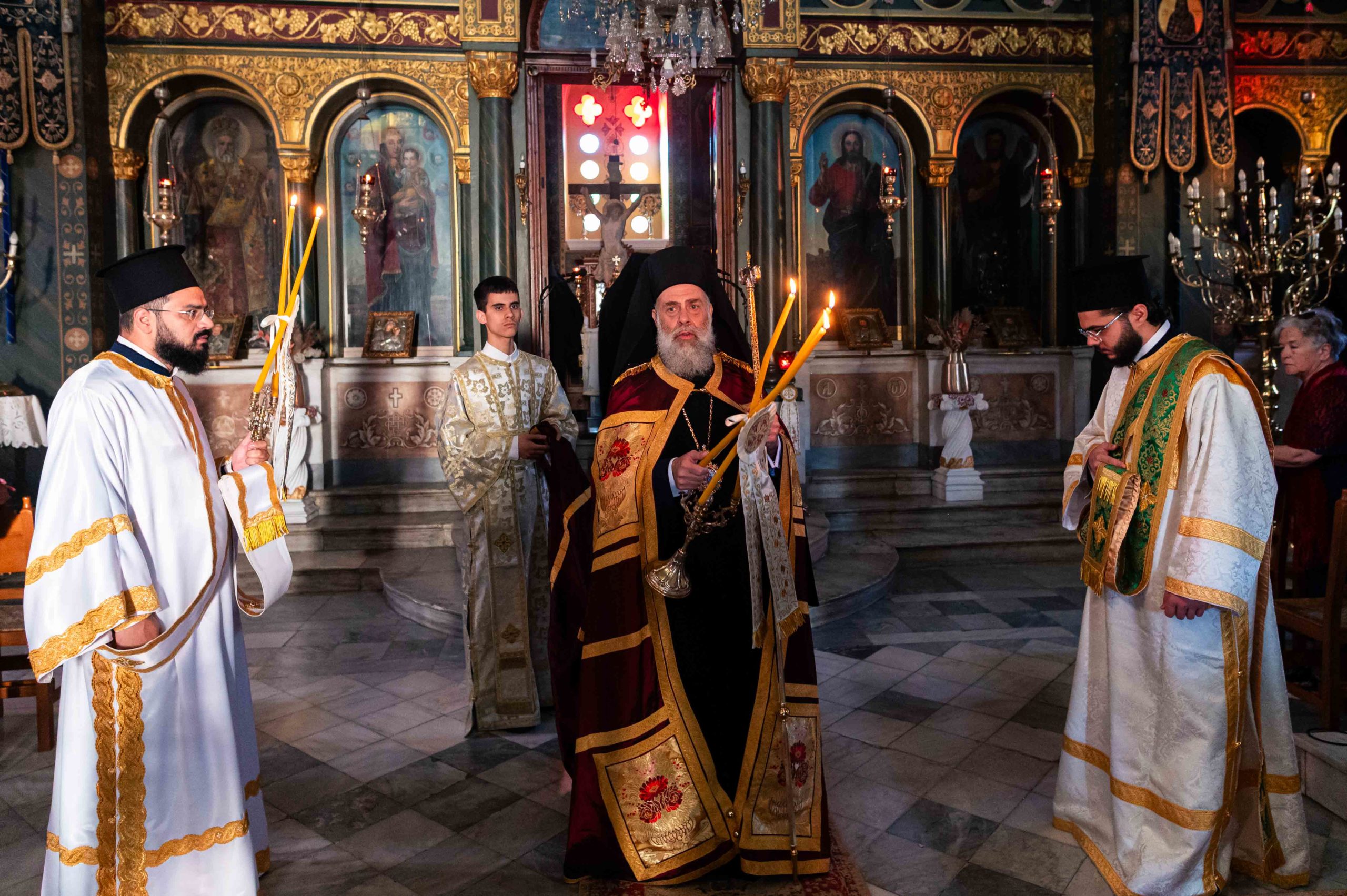 Πολυαρχιερατικό συλλείτουργο στην Καλαμάτα για την Α' Οικουμενική Σύνοδο - μια φωτογραφία 16