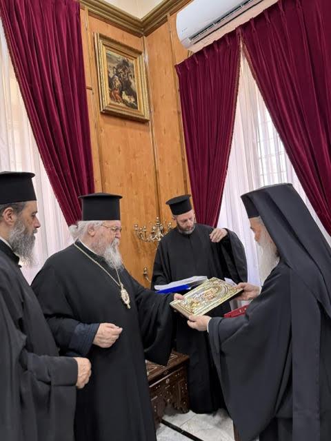 Προσκύνημα στα Ιεροσόλυμα για τον Μητροπολίτη Καισαριανής Δανιήλ - μια φωτογραφία 8