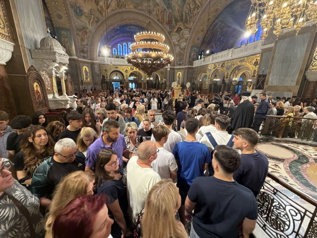 Παράκληση για τις Πανελλαδικές στον ναό του Αποστόλου Ανδρέα στην Πάτρα - μια φωτογραφία 6