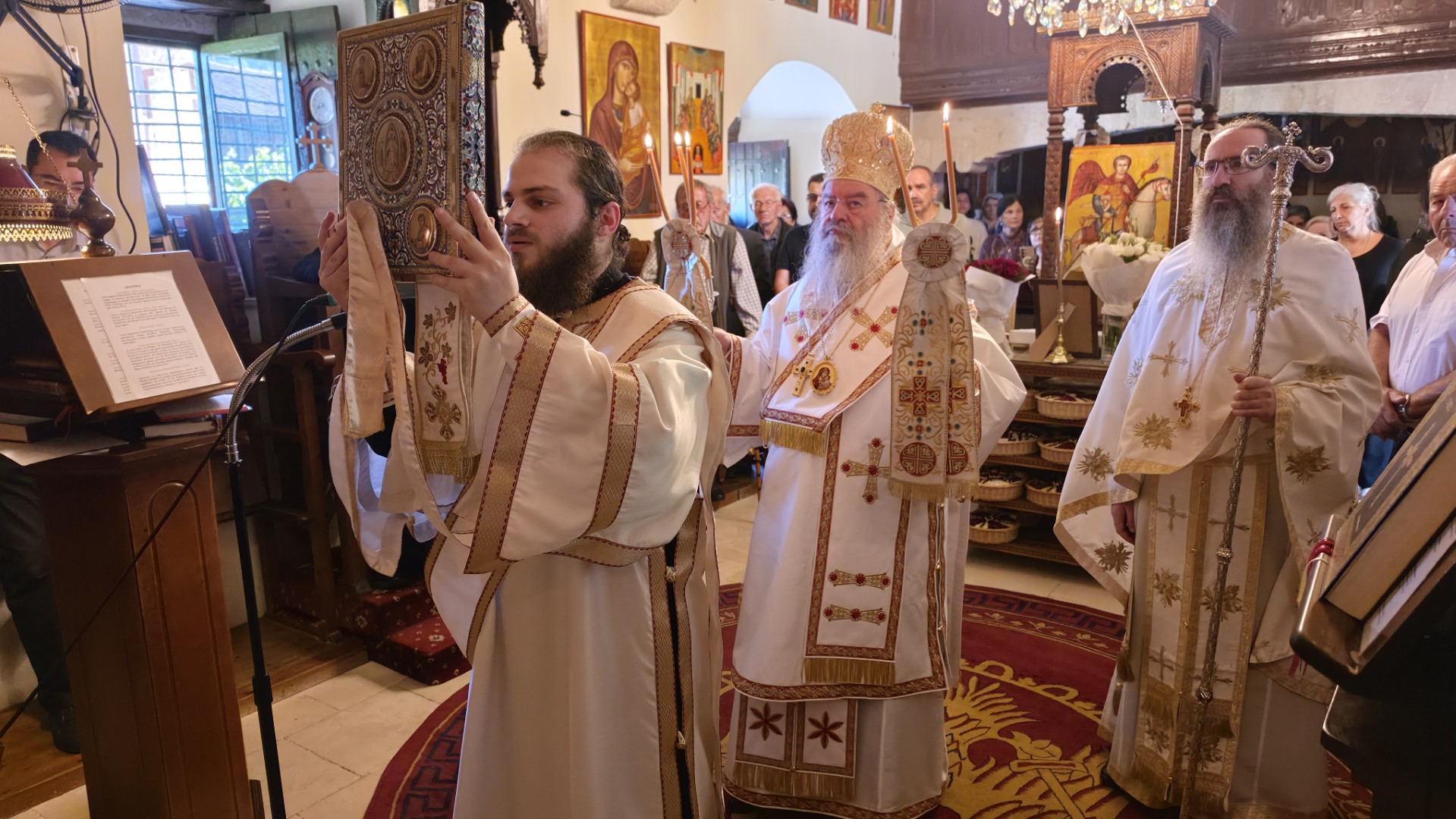 Θεία Λειτουργία στη Λεμεσό για την Α' Οικουμενική Σύνοδο - μια φωτογραφία 5