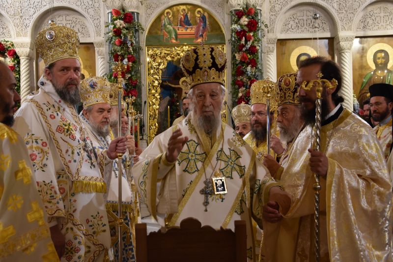 Πανήγυρις και Λιτανεία του σκηνώματος του Οσίου Ιωάννου του Ρώσου στην Εύβοια - μια φωτογραφία 12