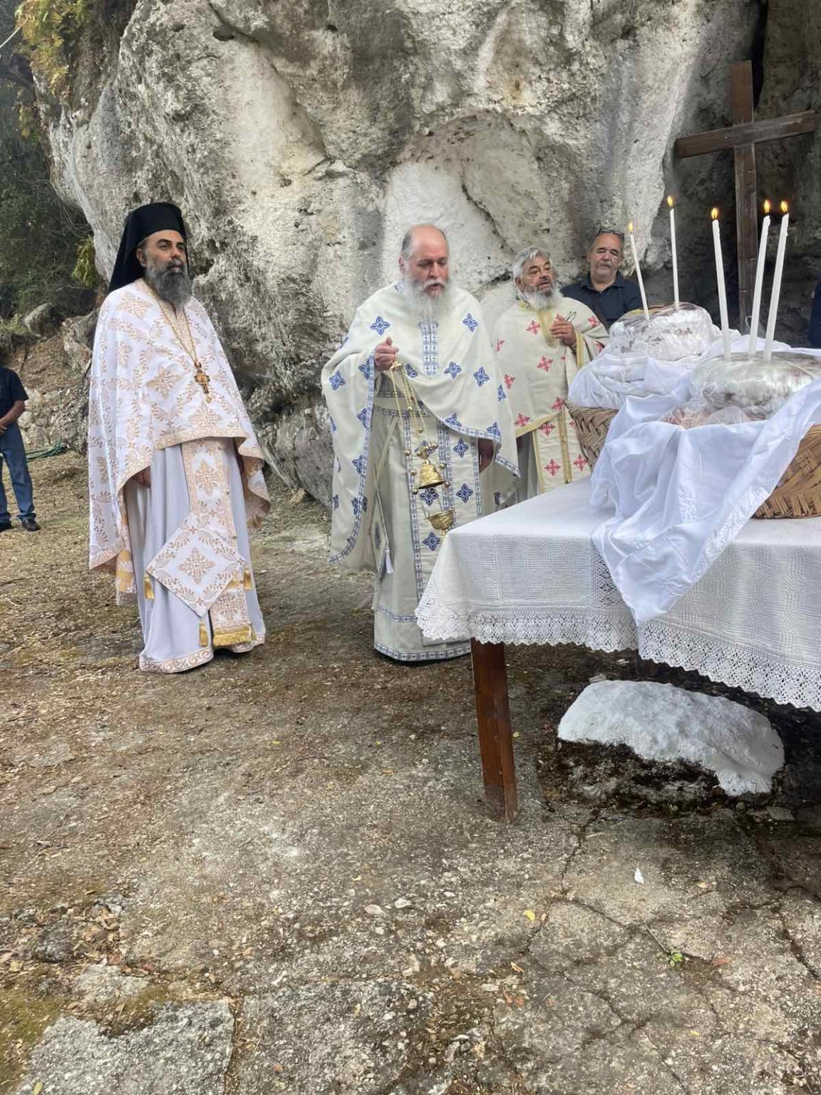 Η μνήμη των 318 Πατέρων τιμήθηκε στην Ιερά Μονή Αγίων Πατέρων Λευκάδος - μια φωτογραφία 6