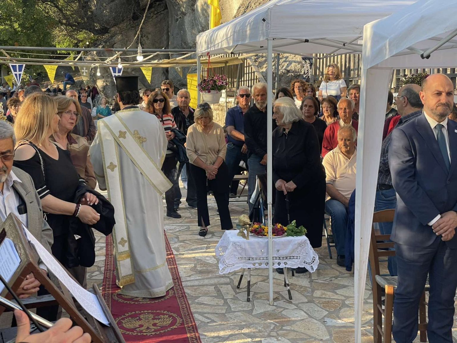 Η μνήμη των 318 Πατέρων τιμήθηκε στην Ιερά Μονή Αγίων Πατέρων Λευκάδος - μια φωτογραφία 7