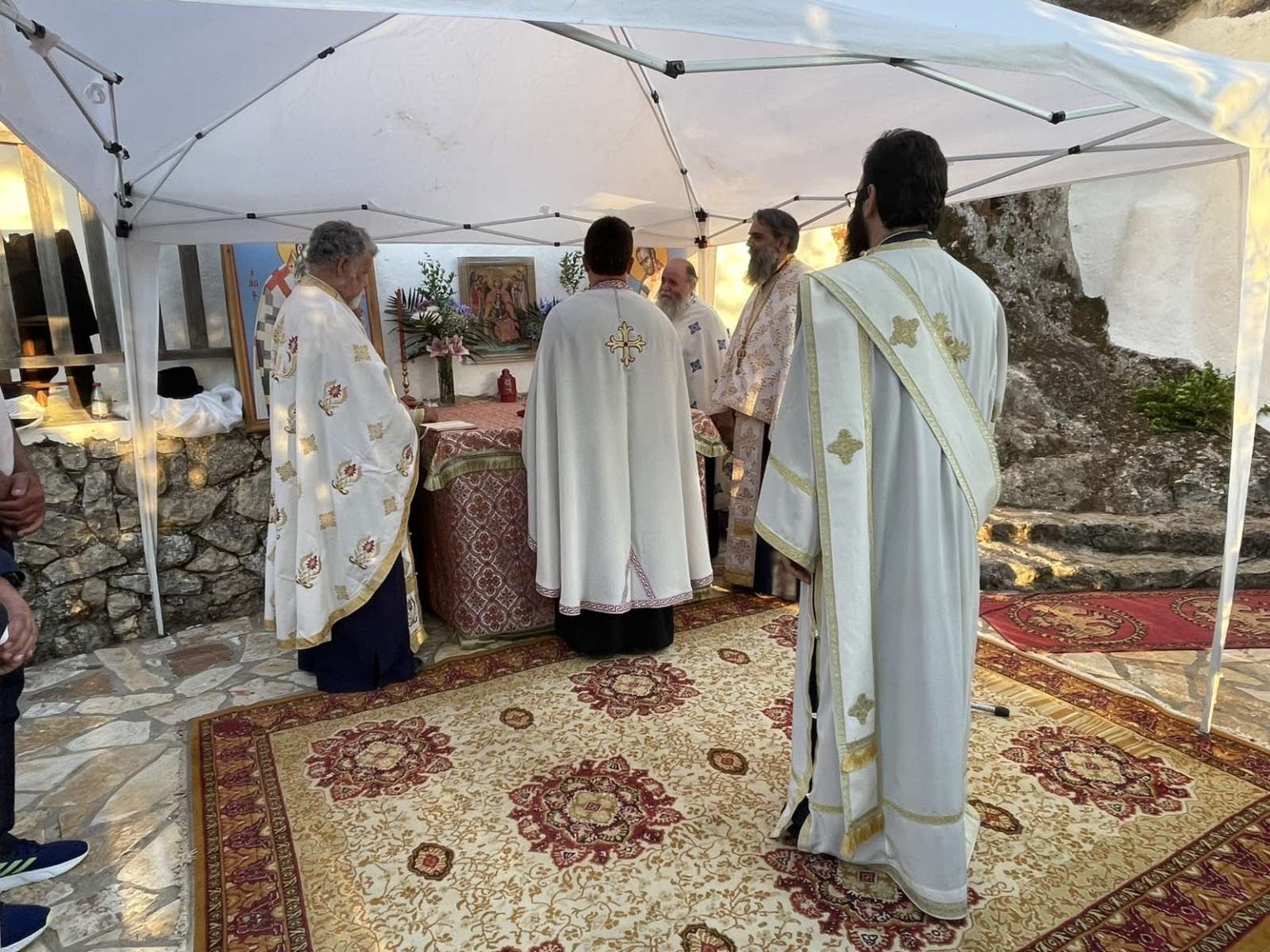 Η μνήμη των 318 Πατέρων τιμήθηκε στην Ιερά Μονή Αγίων Πατέρων Λευκάδος - μια φωτογραφία 9